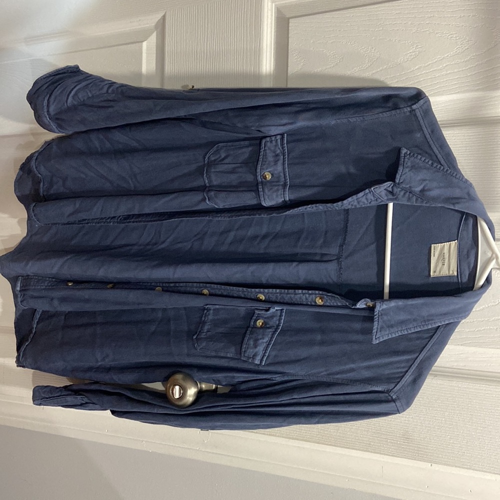 Blue button down - Picture 2 of 3